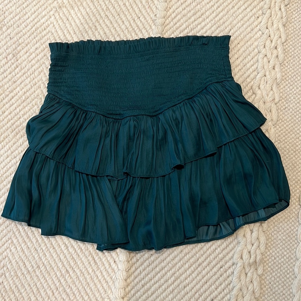 Emerald Green skirt. Size Large.